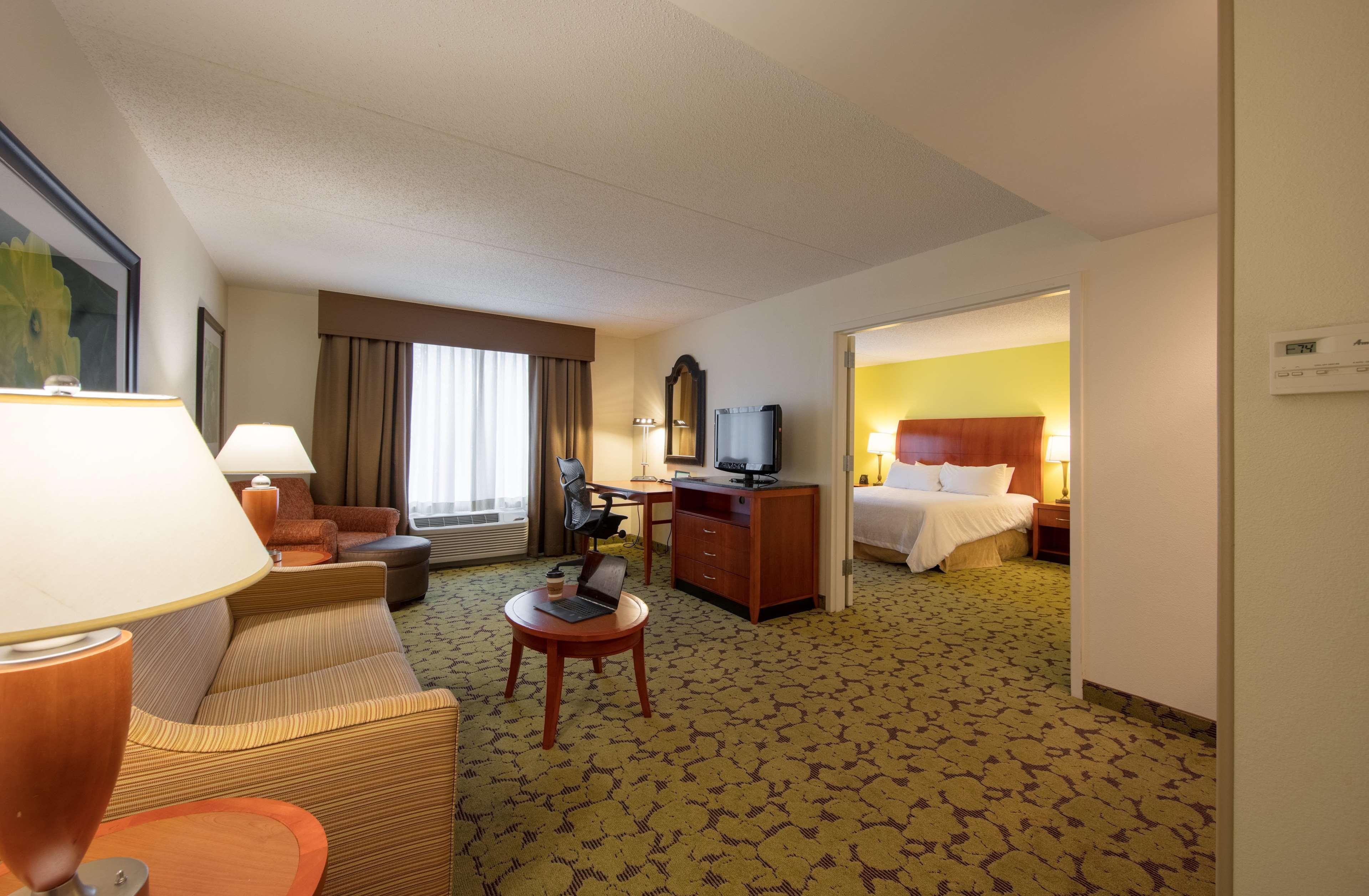 Hilton Garden Inn Columbia/Harbison Екстериор снимка