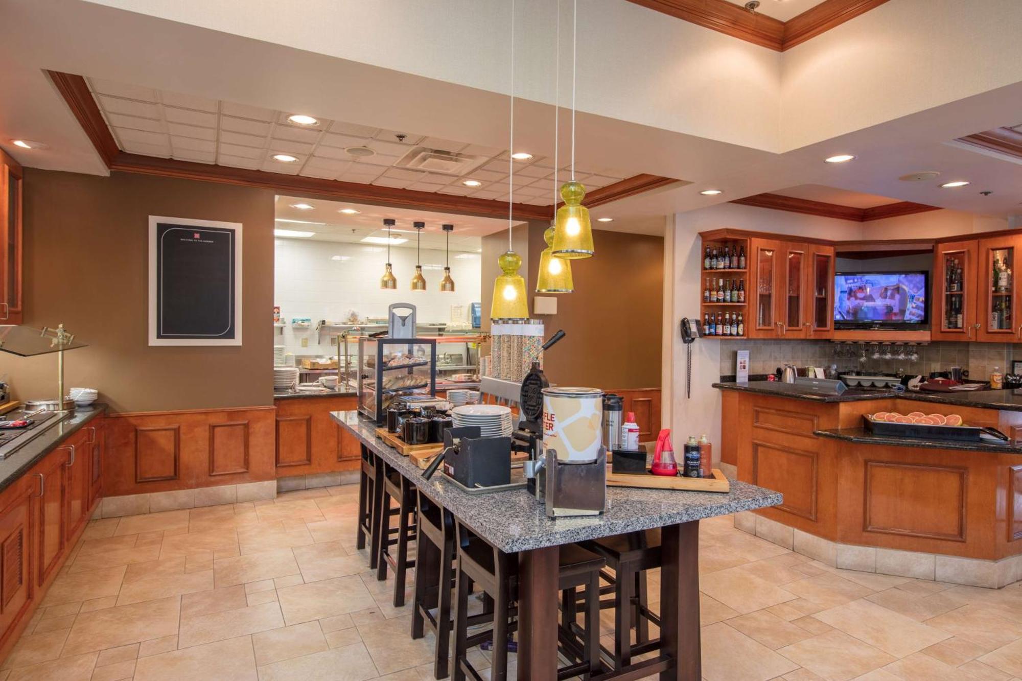 Hilton Garden Inn Columbia/Harbison Екстериор снимка