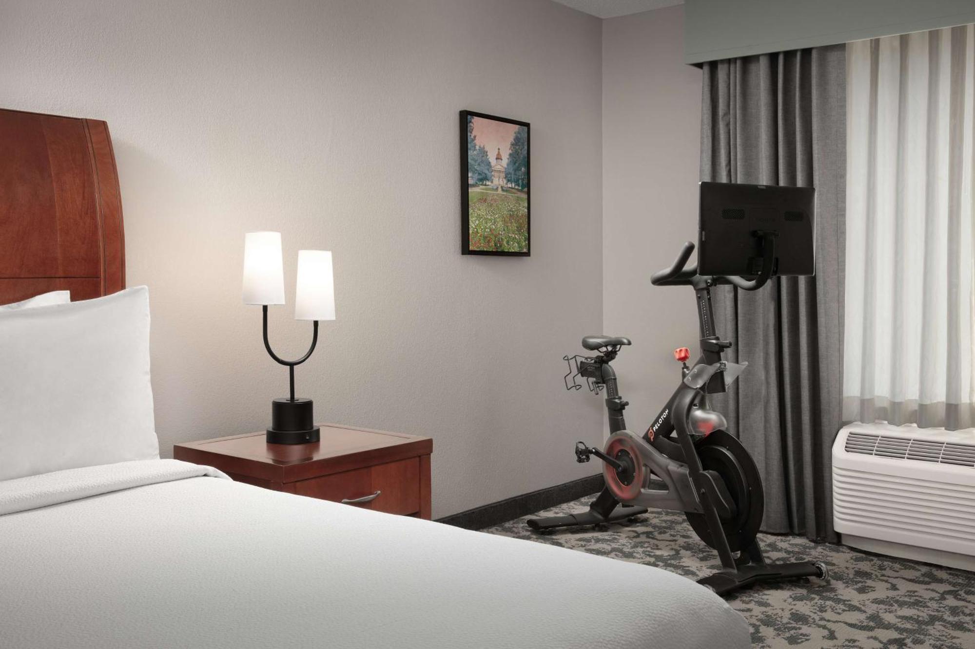 Hilton Garden Inn Columbia/Harbison Екстериор снимка
