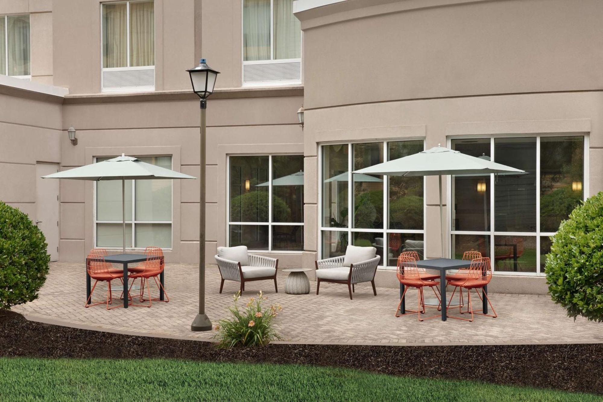 Hilton Garden Inn Columbia/Harbison Екстериор снимка