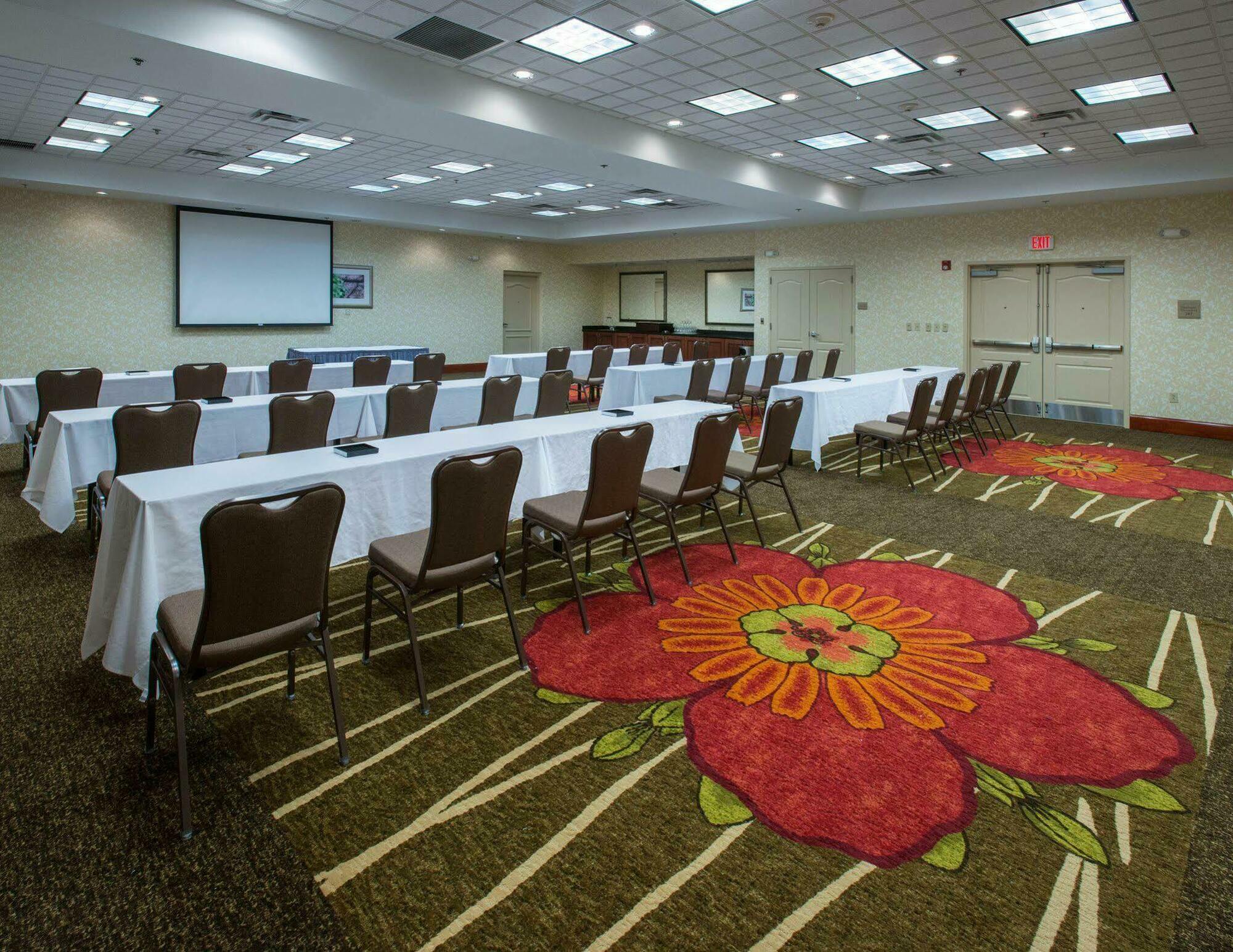 Hilton Garden Inn Columbia/Harbison Екстериор снимка